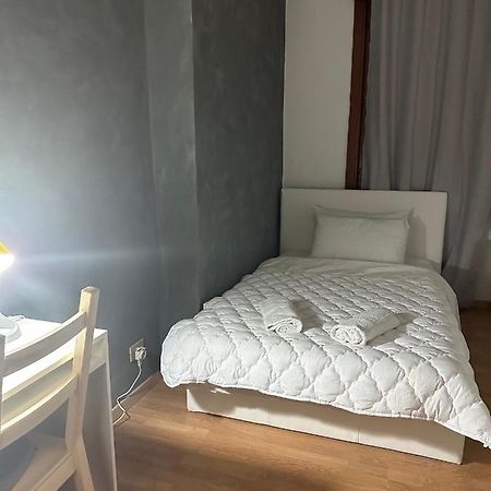 Leone D'Oro 2 - Milano Street Ξενοδοχείο Μέστρε Εξωτερικό φωτογραφία