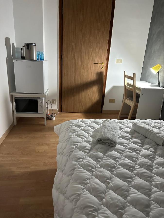 Leone D'Oro 2 - Milano Street Ξενοδοχείο Μέστρε Εξωτερικό φωτογραφία